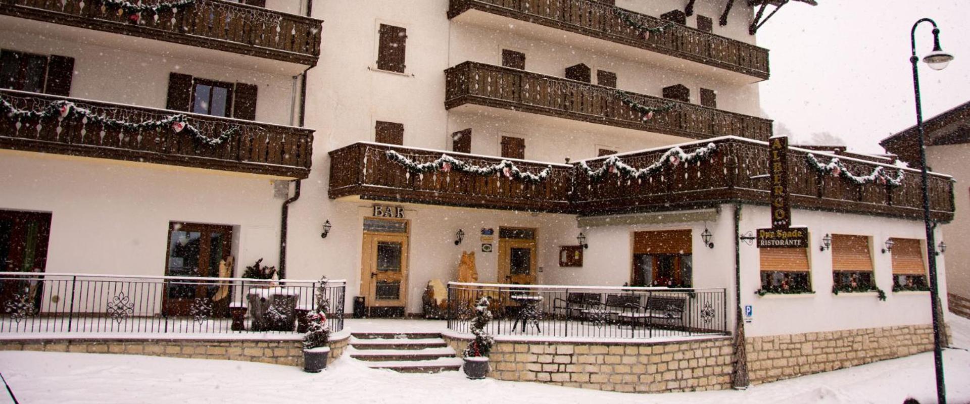 Hotel Due Spade Folgaria Exterior photo